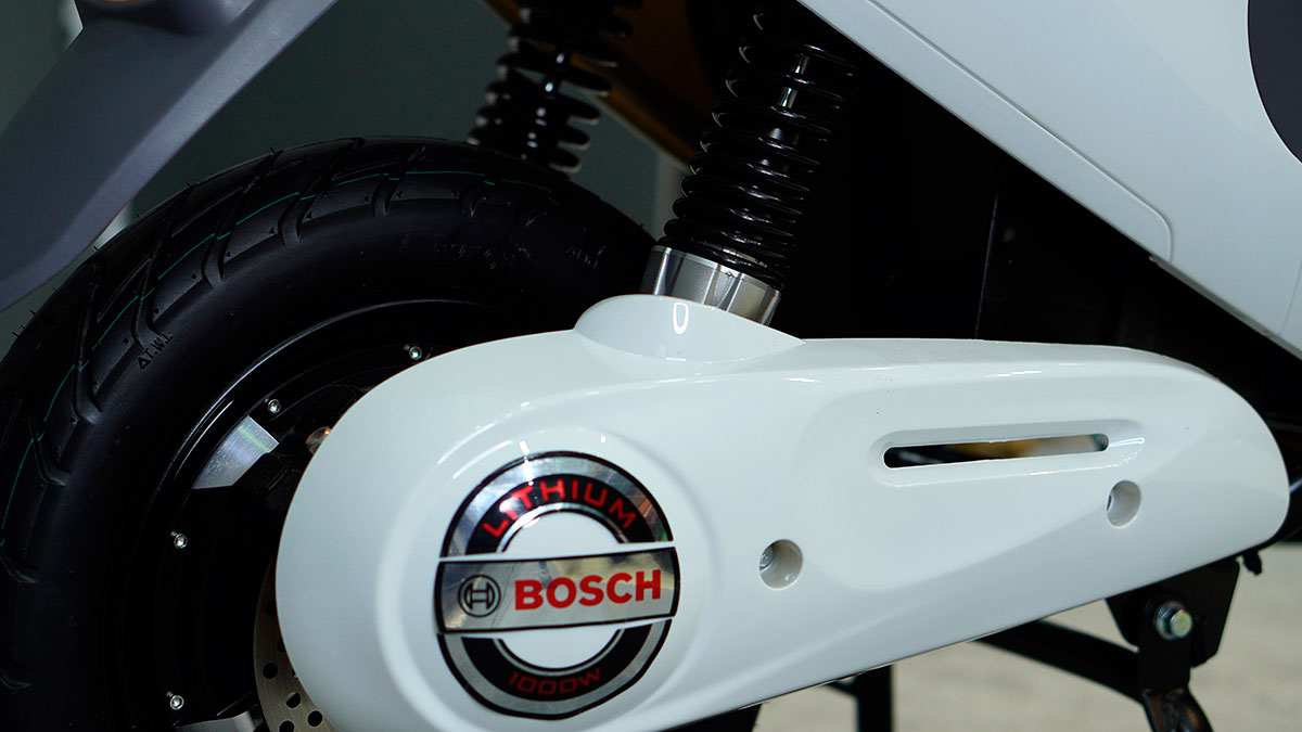 Động cơ công nghệ Bosch không chổi than